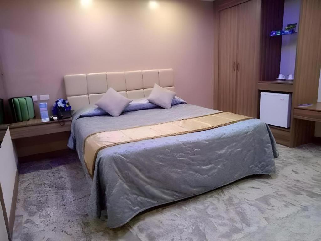 Score Birds Hotel آنغلوس المظهر الخارجي الصورة