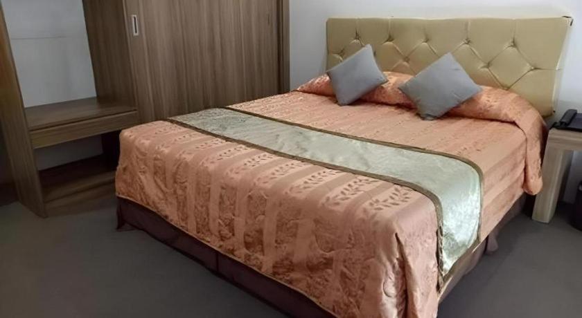 Score Birds Hotel آنغلوس المظهر الخارجي الصورة