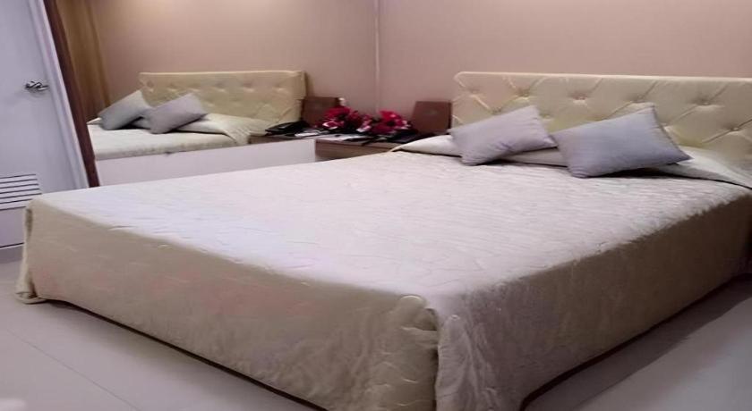 Score Birds Hotel آنغلوس المظهر الخارجي الصورة