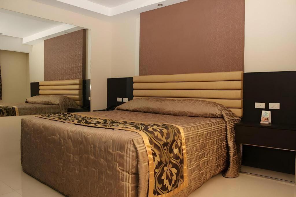 Score Birds Hotel آنغلوس المظهر الخارجي الصورة